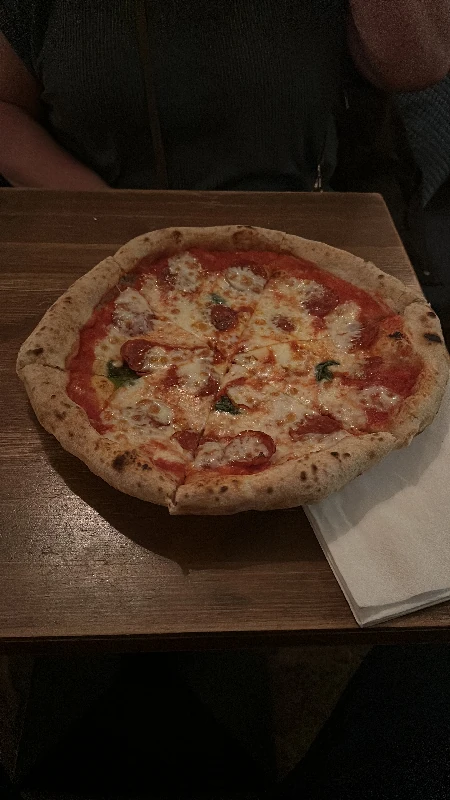 Neapolitan-style pizza at Outro Lado Craft Beer, Lisbon